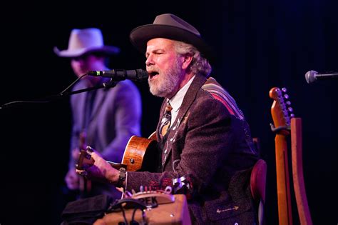 Robert Earl Keen Coming Out Of Retirement To Play San Antonio Rodeo
