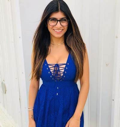 Mia Khalifa Net Worth And Income In 2023 Women In The World Foundation