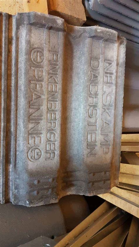 Dachziegel finkenberger pfanne longlife glänzend schiefergrau. Tondachsteine antrazith Finkenberger Pfanne kaufen ...