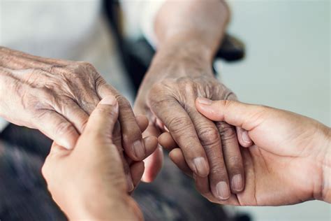 Caring For Elderly Parents The Summit Counseling Center