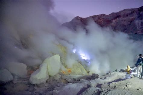 Ijen Crater Blue Fire Tour From Bali Yogyakarta Tour Bali Packages