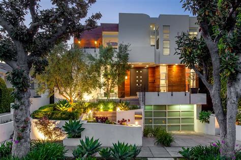 Aktualisiert 2021 Luxurious Modern Home In West Hollywood