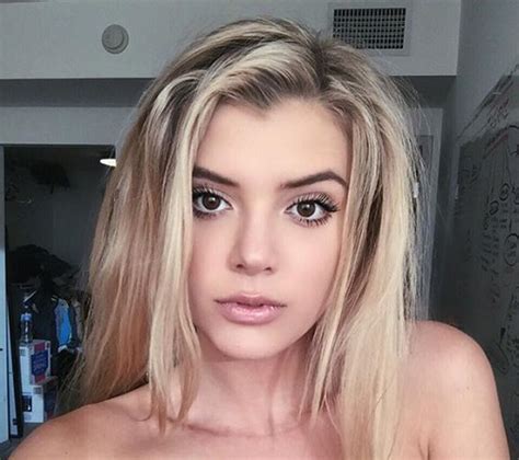 Alissa Violet Net Worth Height Weight Bio