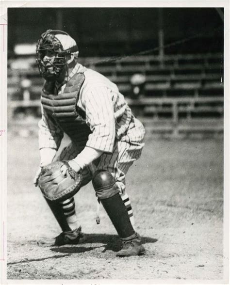 Rare Vintage Baseball Catchers Mitt Sells For 203k Vintage