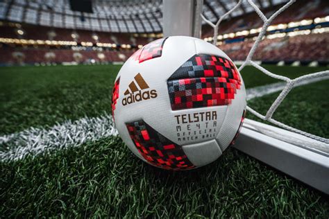 Ou le brésil un sixième titre ? Coupe du monde 2018 : le ballon de la phase finale dévoilé | www.cnews.fr