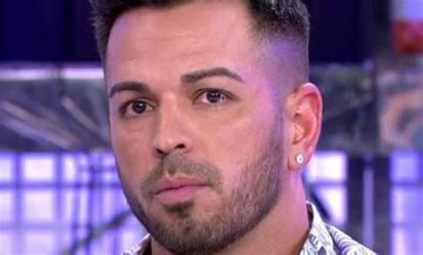 Toni rodriguez es un comico andaluz para mas señas gaditano , nacido en cádiz , criado en cádiz a base de mucha leche de teta y dormi.sobre to dormí… por eso podemos decir sin animo a. Tony, el supuesto amante de Chabelita, revela los detalles ...