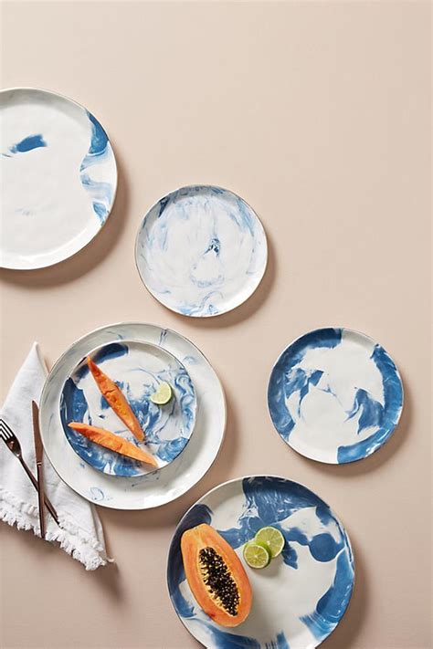 10 Modern Dinnerware Sets To Put On Your Registry Hunker