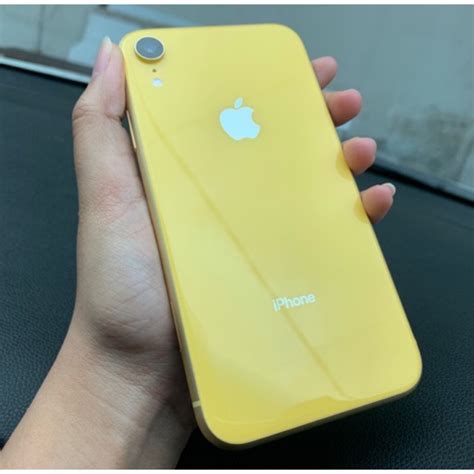 Dual sims mean that it is effortless to change from one to the other, without needing to remember to bring along the second phone. iPhone XR 128 GB Second ORIGINAL | Shopee Indonesia