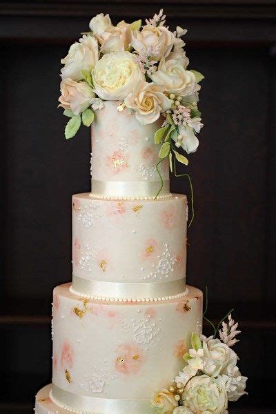 Bespoke Wedding Cake Design The Frostery Pillow Wedding Cakes