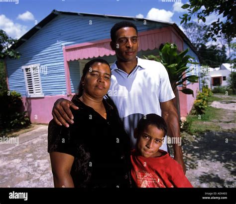 Dwelling House Dominican Republic Hi Res Stock Photography And Images