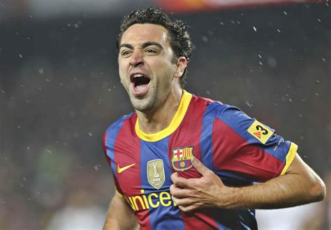 Top 50 Players in the World 2011: #3 Xavi - Back Page Football