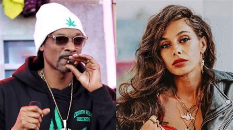 Snoop Dogg Smokes Up To 150 Joints A Day Says His Blunt Roller