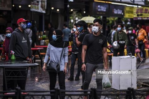 Globalisasi tentu saja memiliki banyak dampak, baik positif maupun negatif. PKPB: Bersediakah masyarakat kita ke normal baharu?