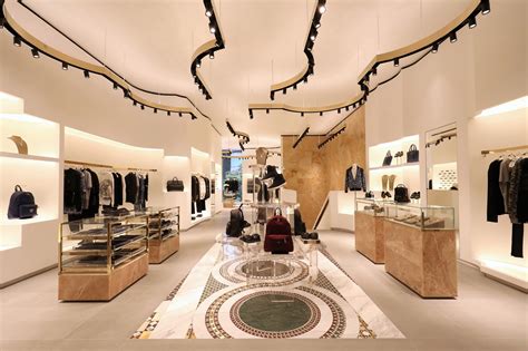Versace Boutique Reopens In Pavilion KL-Pamper.my | Pamper.My