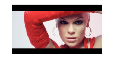 Jessie J Toujours Aussi Sexy Dans Le Clip De Its My Party Purebreak