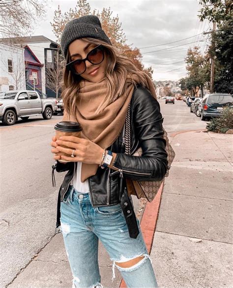 Home » diy » diy fashion » 19 super stylish ways to tie a scarf (with video tutorial). How To Wear Camel Scarf With Black Leather Jacket 2020 ⋆ FashionTrendWalk.com