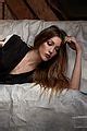 Katie Cassidy Is A Glamoholic With Her Bare Midriff Photo 3076579