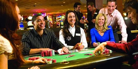 With the prime developers of the gaming industry, better known as betsoft, world match and lucktap, players can choose from various table games, card games, video poker or slot machines. How to Play Poker in a Casino