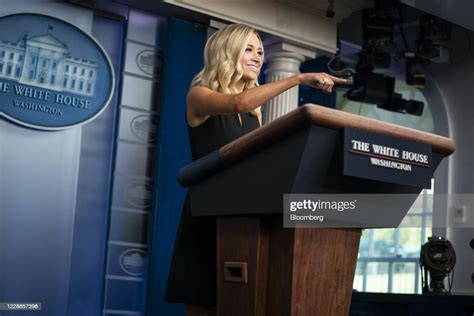 Kayleigh Mcenany White House Press Secretary Takes A Question News