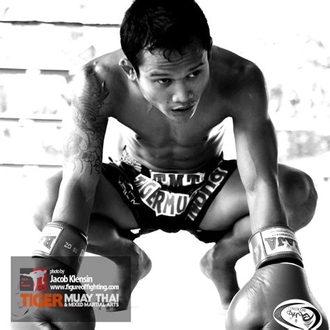 epic tmt trainer and fighter nong beautiful shot by jacob klensin for tiger muay thai tiger