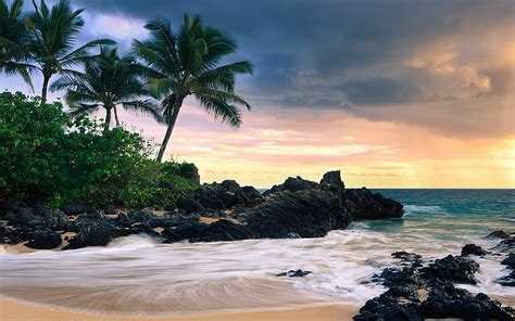 Hd Wallpaper Sunset At Secret Beach Maui Hawaii Usa Blue Skies