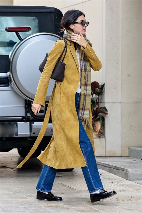 Kendall Jenner Puts A Downtown Twist On The Loafer Vogue