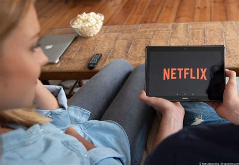 Top Netflix Series To Binge Watch When You Re Bored WatchTVAbroad