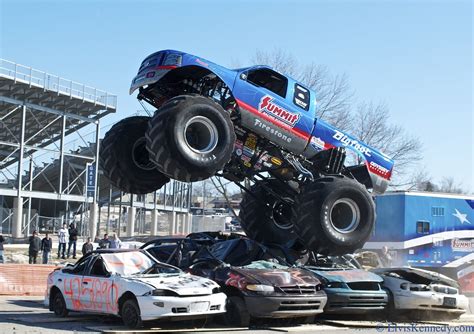 Big Foot 13 Big Foot Monster Truck Car Crush Exhibition At Flickr