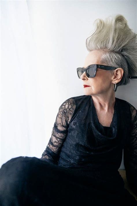 This 63 Year Old Fashion Blogger Slays All The Stereotypes The Huffington Post Older Women