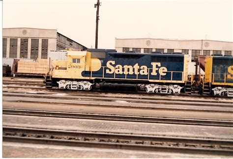 Santa Fe Gp35u 2903 Sitting In The A Yard San Bernadin Emd