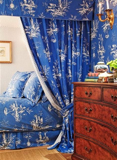 Gorgeous bedrooms guest bedrooms bedroom inspirations home blue decor white houses french decor home accessories country decor red toile red decor interior home decor design. Aesthetic Oiseau: Blue Toile Bedroom