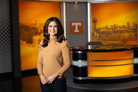 knoxville news anchor beth haynes reflects on 20 years at wbir tv college of communication