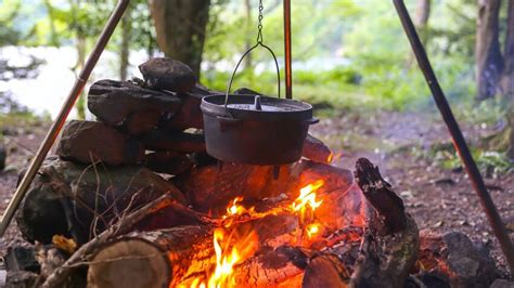 6 Delicious Campfire Meals To Make Outdoors The Discoverer