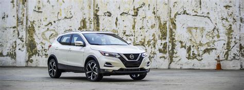 Vitamins protein sports nutrition & workout support shaker bottles. Fuel Economy Specs for the 2020 Nissan Rogue Sport