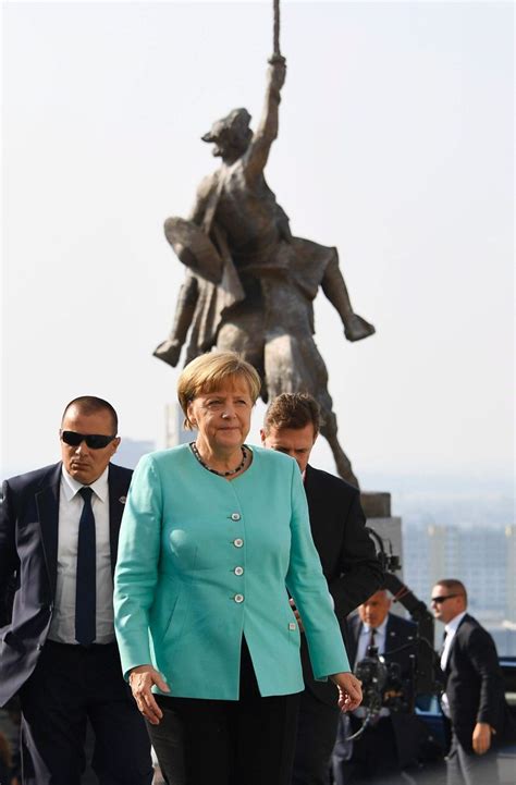 Merkel Kritiskt För Eu