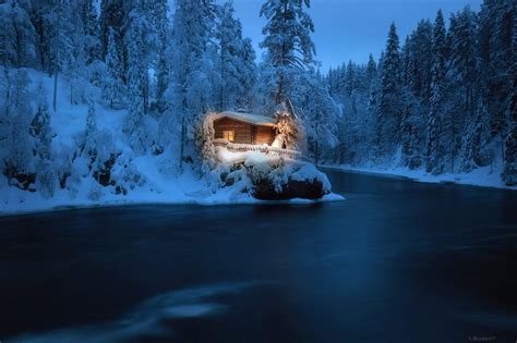 Cabin By The River Cozyplaces