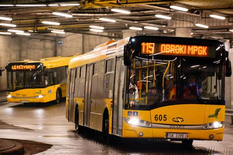 Katowice airport is the poland's only airport with more than one passenger terminal and the airport with the biggest number of based airlines. PKM Katowice kupi ponad 100 autobusów. Część będzie ...