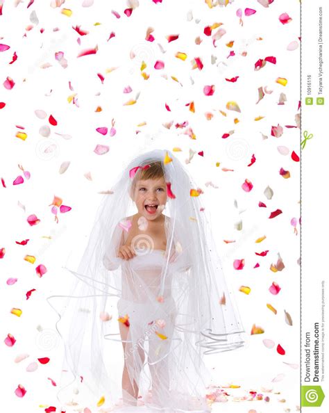 Ctue Little Girl In A Veil Stock Photo Image Of Bride 10916116