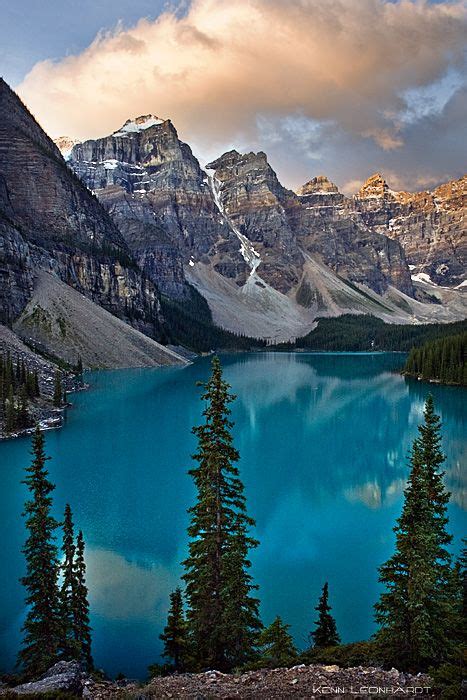 Valley Of The Ten Peaks And Moraine Lake Banff National Park Alberta