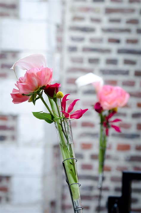 Reception Idea Simple But Beautiful Flowered By Coin Perdu Tongeren