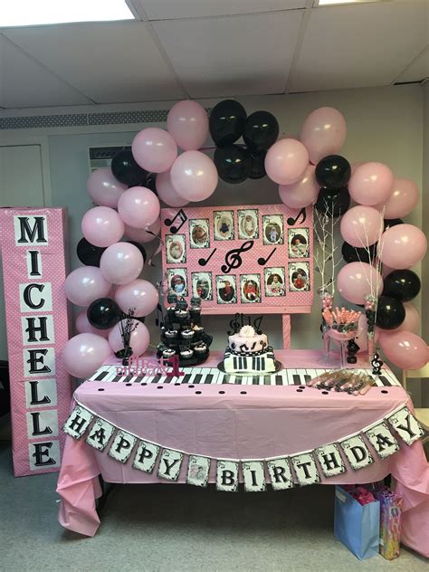 Music theme party in pink and black | Pink birthday party decorations ...