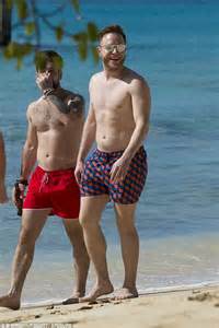 Shirtless Olly Murs Shows Off His Abs As He Hits The Beach In Barbados