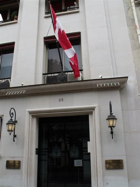 Canadian Embassy In Paris 35 Avenue Montaigne The Embass Flickr