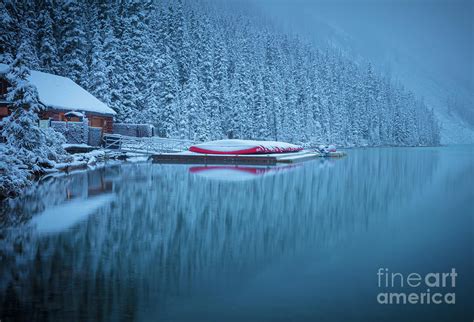Lake Louise Misty Winter Morning Photograph By Inge Johnsson Fine Art