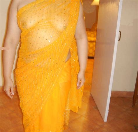 Mango Lady Showing Her Ripped Mangoes Porn Pictures Xxx Photos Sex