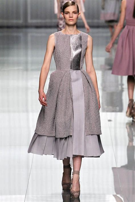 Christian Dior Fall 2012 Модные стили Стили платьев и Неделя моды в