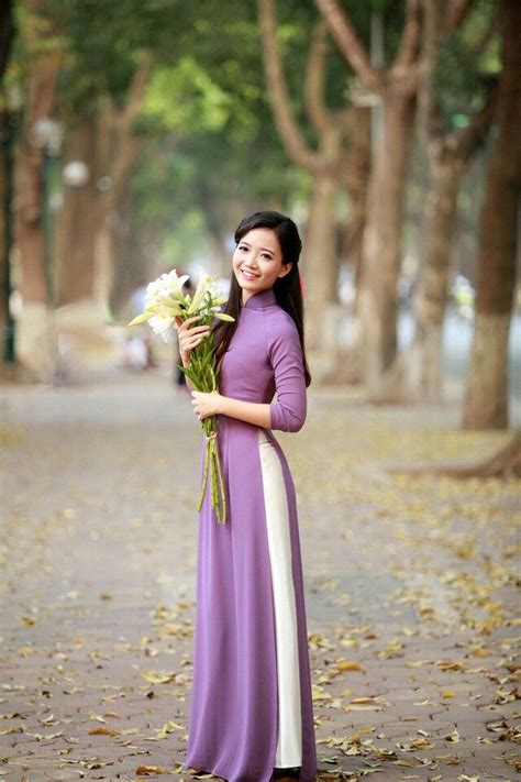 Vietnamese Clothing Vietnamese Dress Ao Dai Daria Wearing Purple Leg Thigh Phan Girls