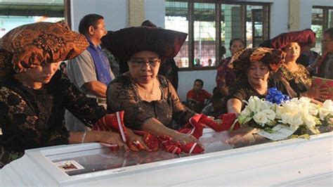 Mengenal Upacara Kematian Dalam Tradisi Suku Batak Karo Tribun Medan Com