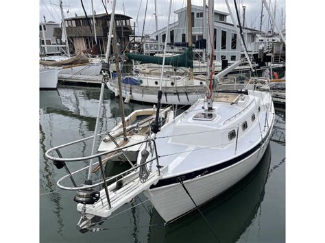 1980 Pacific Seacraft Orion 27 Sailboat For Sale In California