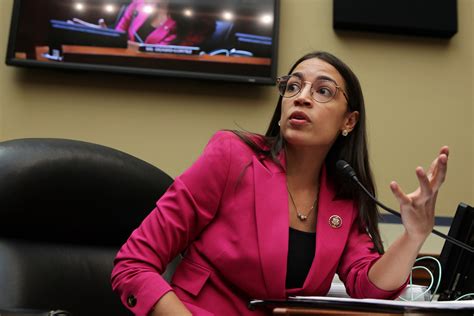 Overestimating the ability of her critics (to use the word loosely) to understand hyp. Alexandria Ocasio-Cortez Asks Fellow Democrats 'What Are ...